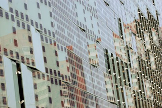Illustration for article titled Beijing's Gigantic LED Wall Is Fully Solar Powered